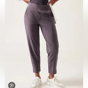 Athleta Brooklyn Ankle Jogger Pants 14 Dusk Violet